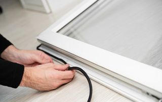 rejointoiement châssis en PVC