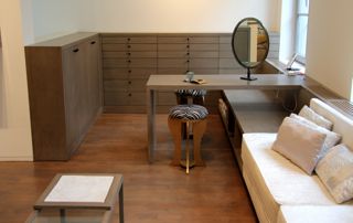 placard en angle dans le salon