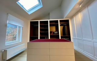 dressing dans la chambre à coucher