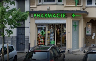 façade de la pharmacie Comparoé