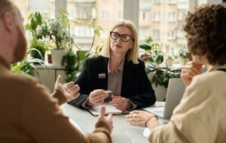 rendez-vous chez une courtière